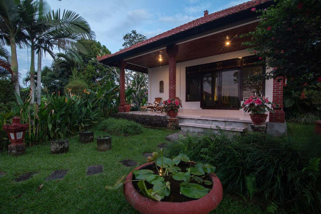 Cabé Bali Hotel Jasri Bagian luar foto